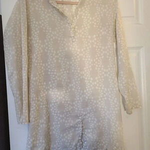 3/15$ Beige tunic S